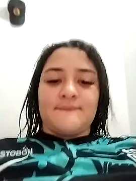 Liancy online show from December 2024 07:37:02 PM