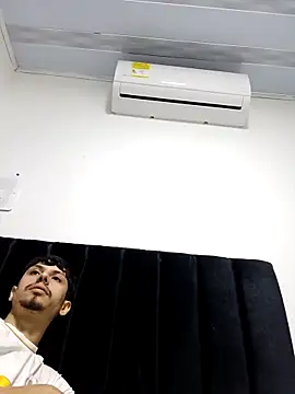 Liancy online show from March 2026 12:16:01 AM