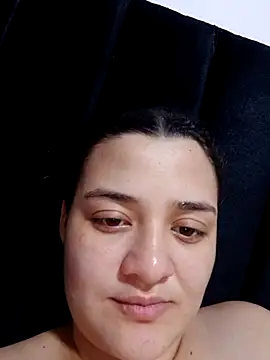 Liancy online show from April 2026 09:42:02 PM