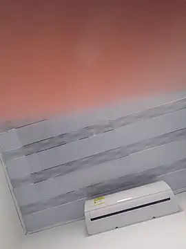 Liancy online show from April 2026 10:54:02 PM