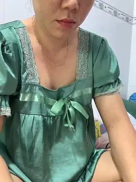 Baby-bigtits online show from March 2025 12:20:02 AM