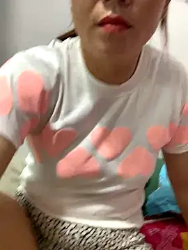 Baby-bigtits online show from October 2025 02:52:01 AM