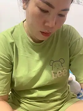 Baby-bigtits online show from December 2025 10:46:02 AM