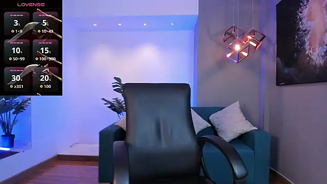 IsabellaaJoness online show from September 2025 12:18:01 PM