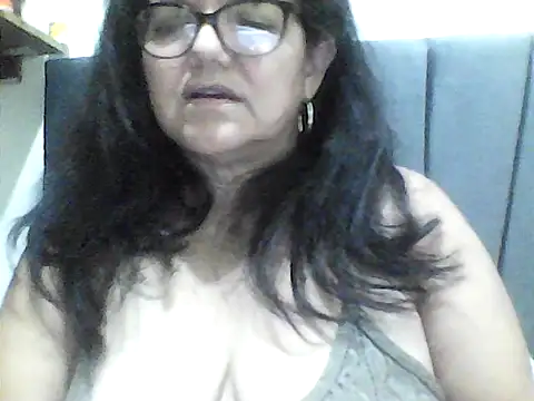 kassandra02 online show from October 2025 03:39:02 AM