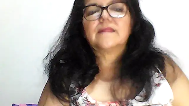 kassandra02 online show from December 2025 09:53:01 PM