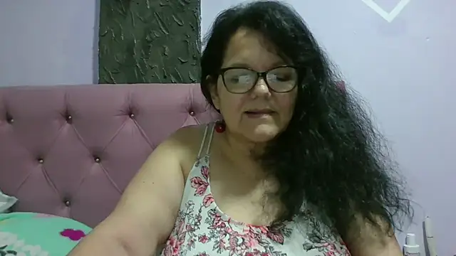 Snapshot of kassandra02 chatting on June 2026 02:56:02 AM kassandra02 online show from June 2026 02:56:02 AM