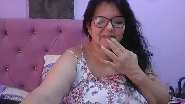 Snapshot of kassandra02 chatting on July 2026 03:14:02 PM kassandra02 online show from July 2026 03:14:02 PM