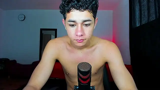 DavidfullOFlove online show from February 2025 09:09:01 PM