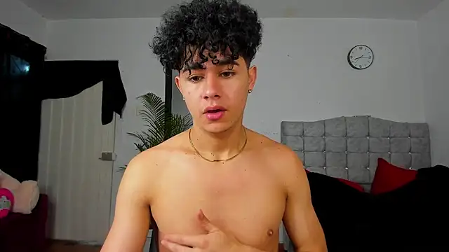 DavidfullOFlove online show from November 2025 09:57:02 PM