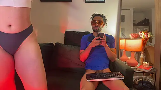 Redfloweer1 online show from September 2025 01:10:01 AM