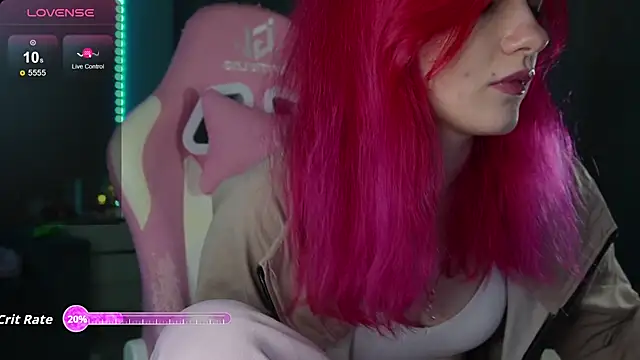 joyhannahh online show from December 2025 06:47:01 PM