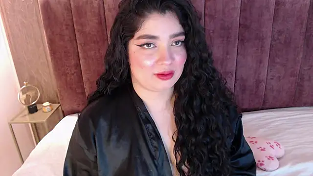 AgathaLynx online show from February 2025 02:38:02 PM