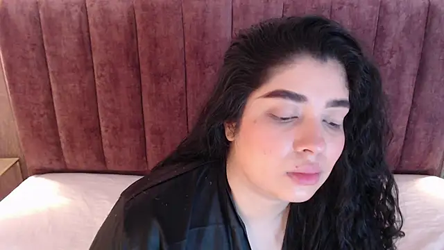 AgathaLynx online show from February 2025 12:16:01 PM