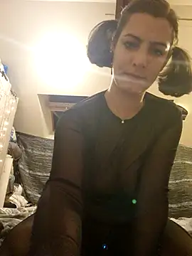 LoLa-69-X online show from November 2025 10:53:02 PM