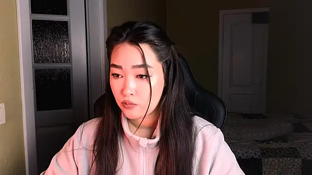 Snapshot of Erica_Wayne chatting on January 2025 01:27:01 PM Erica Wayne online show from January 2025 01:27:01 PM