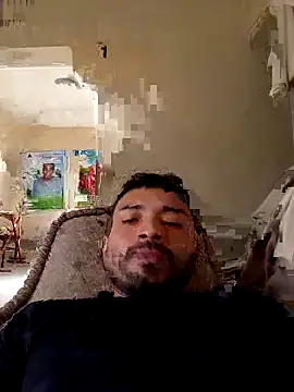 Snapshot of luisfer_98 chatting on September 2025 09:17:02 PM luisfer 98 online show from September 2025 09:17:02 PM