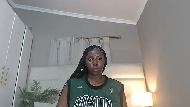 naughtyblackdolie online show from April 2026 08:09:02 PM