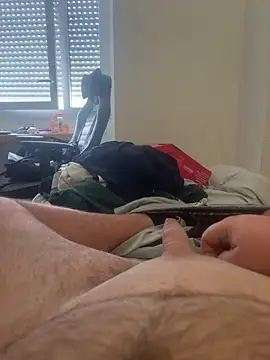 Snapshot of aquarium2345 chatting on September 2025 11:59:02 AM aquarium2345 online show from September 2025 11:59:02 AM