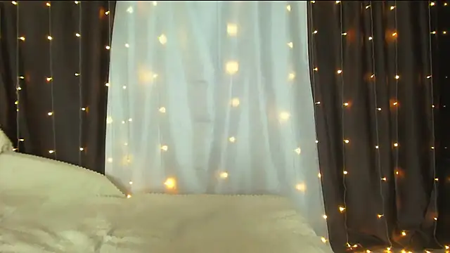 Snapshot of Adriana_Sweet_24 chatting on January 2025 01:20:01 PM Adriana Sweet 24 online show from January 2025 01:20:01 PM