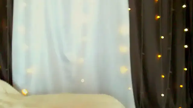 Snapshot of Adriana_Sweet_24 chatting on October 2025 10:00:02 AM Adriana Sweet 24 online show from October 2025 10:00:02 AM