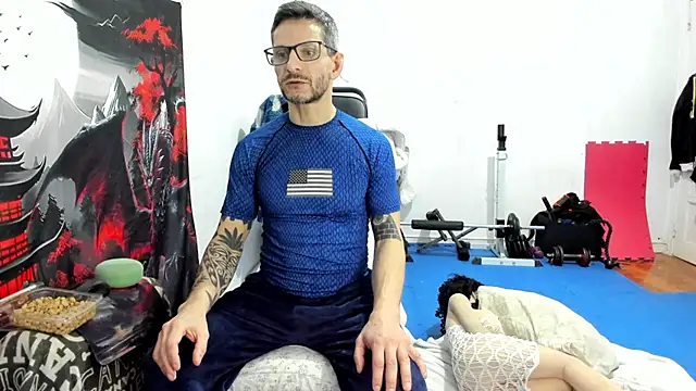 Samurayjiu online show from April 2026 07:00:01 PM