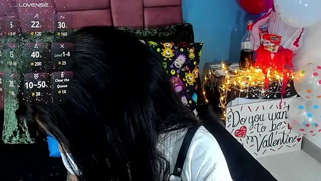 NinaInk online show from February 2025 05:17:02 PM