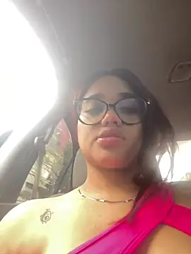 Snapshot of ElaEndez_ chatting on January 2025 07:52:01 PM ElaEndez  online show from January 2025 07:52:01 PM