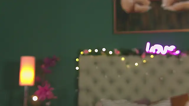 AlicePirs online show from February 2025 05:36:01 AM