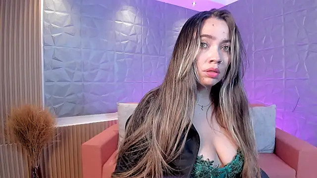 Alessia Taylorr online show from February 2025 12:13:02 PM