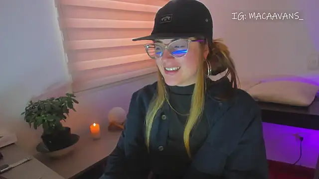 Snapshot of tekila__ chatting on March 2026 10:37:01 PM tekila online show from March 2026 10:37:01 PM