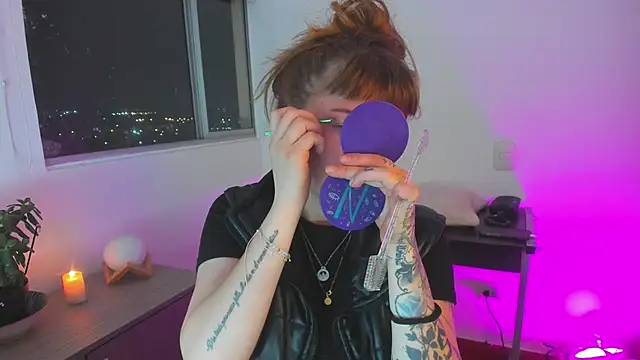 Snapshot of tekila__ chatting on April 2026 01:50:01 AM tekila online show from April 2026 01:50:01 AM