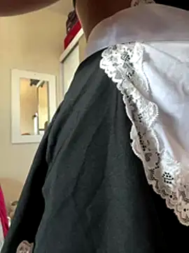 Snapshot of Indiazinhax chatting on November 2025 12:51:01 PM Indiazinhax online show from November 2025 12:51:01 PM