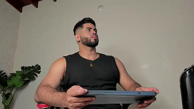 noah crux online show from January 2025 12:57:02 PM