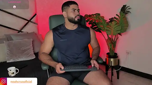 noah crux online show from September 2025 11:54:02 AM