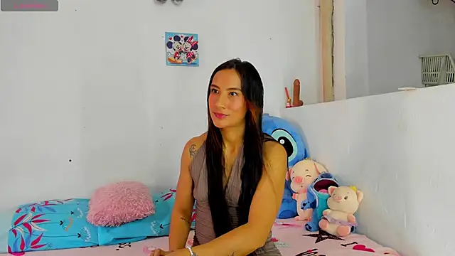 Snapshot of Valeria_Fitness chatting on June 2026 06:06:02 PM Valeria Fitness online show from June 2026 06:06:02 PM