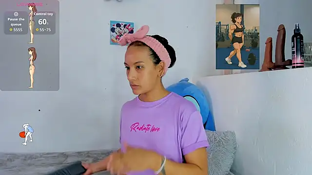 Snapshot of Valeria_Fitness chatting on June 2026 07:06:02 PM Valeria Fitness online show from June 2026 07:06:02 PM
