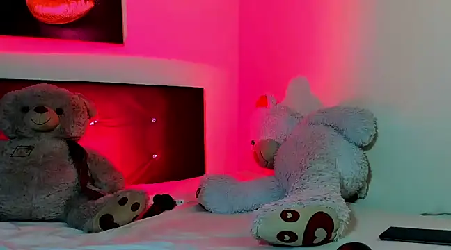 Snapshot of Sweet_Roxy1 chatting on December 2024 06:28:01 AM Sweet Roxy1 online show from December 2024 06:28:01 AM