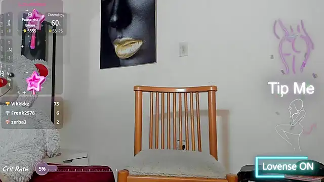 Snapshot of Sweet_Roxy1 chatting on February 2025 10:14:02 PM Sweet Roxy1 online show from February 2025 10:14:02 PM