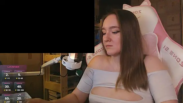 MoonlishSiren online show from July 2026 10:12:02 PM