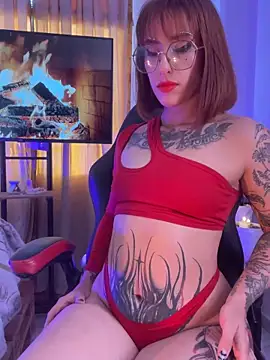 ValenGray online show from November 2025 01:20:01 PM