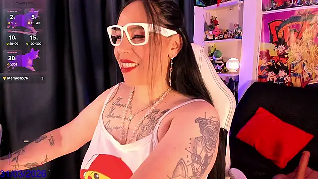 Snapshot of Yeye_scs chatting on April 2026 12:33:01 AM Yeye scs online show from April 2026 12:33:01 AM