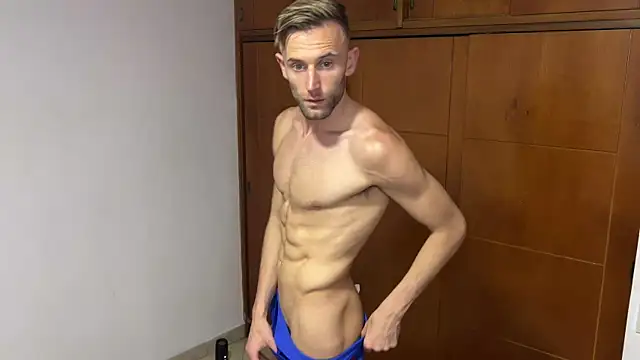 Snapshot of aquilesmade chatting on December 2024 02:09:01 AM aquilesmade online show from December 2024 02:09:01 AM