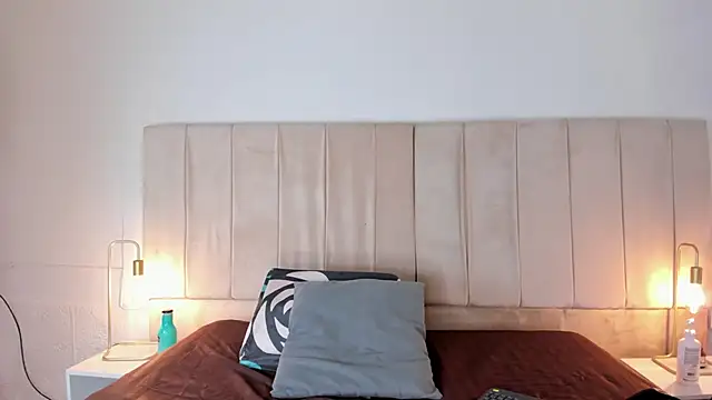 lia sofiia online show from September 2025 09:44:01 AM