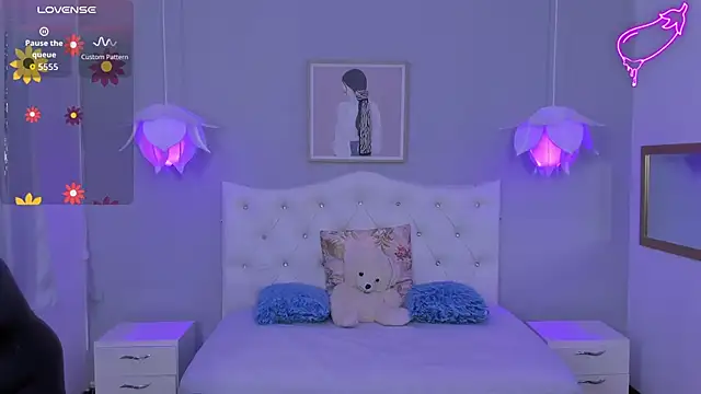 Lisa7 7 online show from October 2025 12:58:01 PM