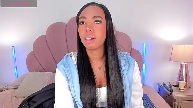 Nicole Paradise online show from February 2026 01:06:01 PM