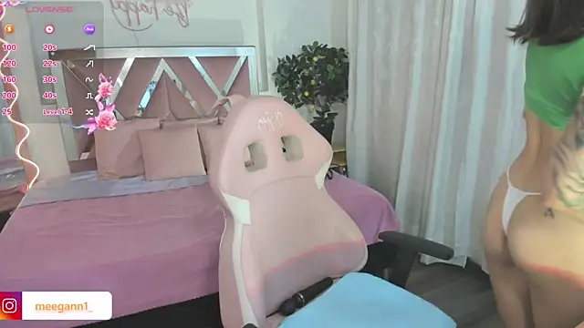 meggan tay online show from January 2025 07:44:02 PM