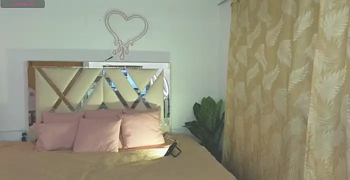 meggan tay online show from January 2025 07:07:01 AM