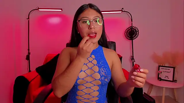 Snapshot of cloy_baby__ chatting on January 2025 10:39:02 AM cloy baby   online show from January 2025 10:39:02 AM
