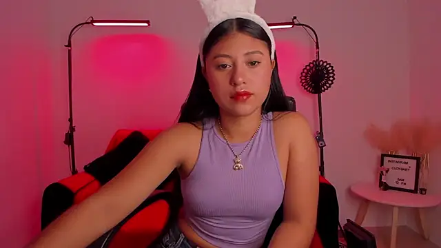 Snapshot of cloy_baby__ chatting on January 2025 10:08:01 AM cloy baby   online show from January 2025 10:08:01 AM